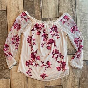 White House Black market Floral Embroidered blouse